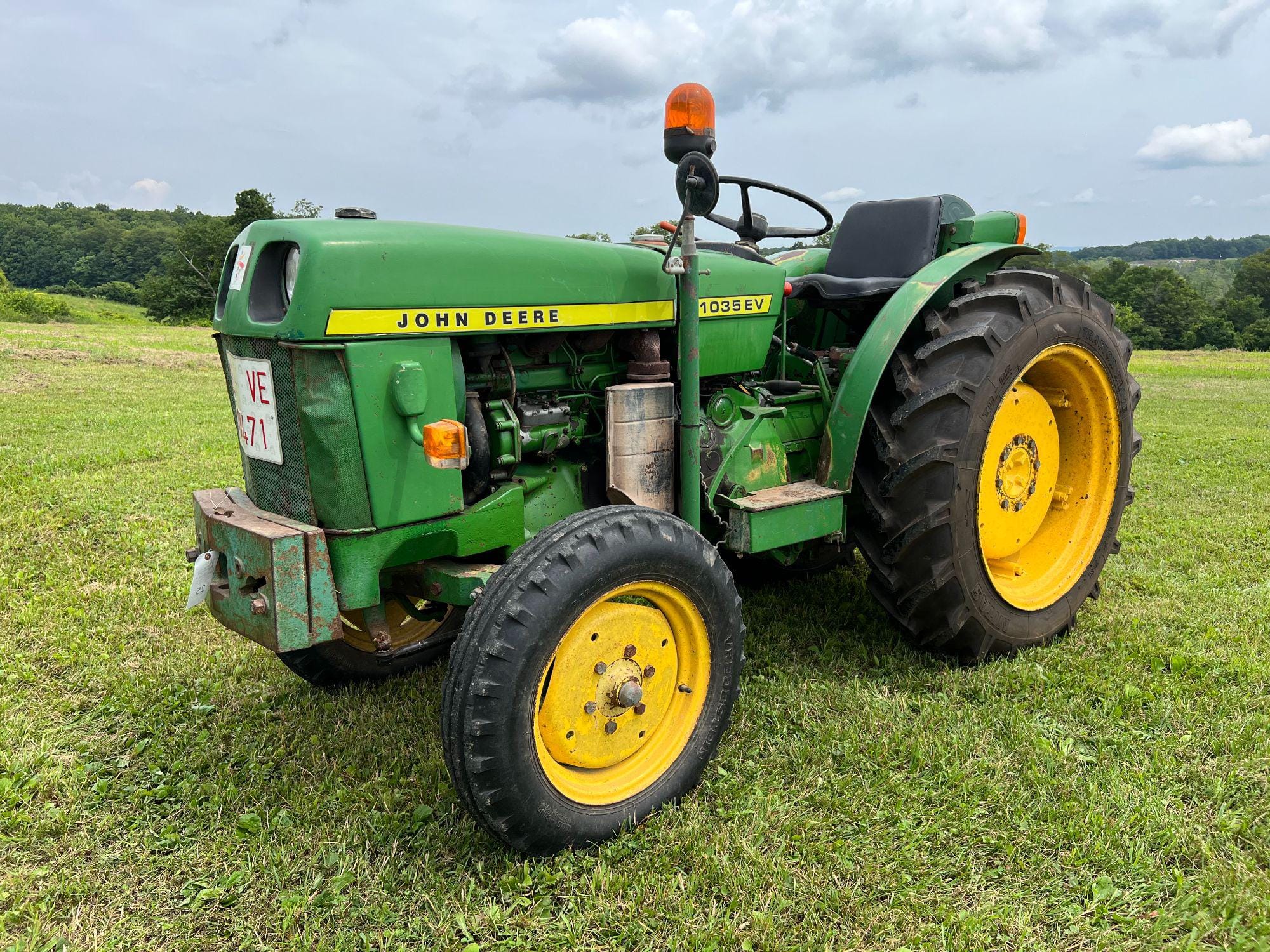 Main image John Deere 1035