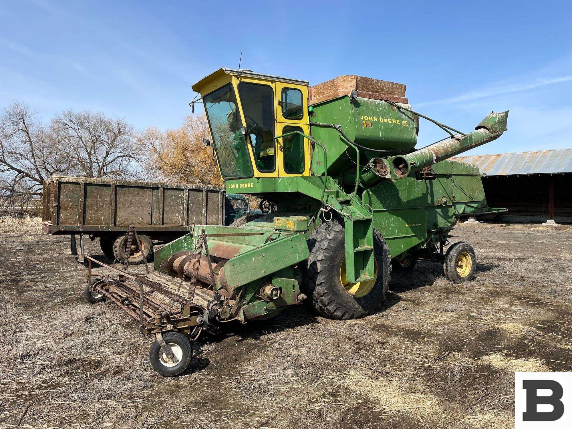 Main image John Deere 105
