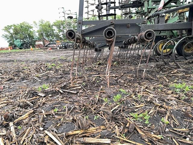 Image of John Deere 1050 equipment image 4