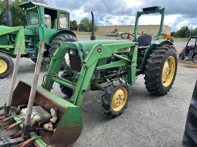 Image of John Deere 1050 equipment image 1