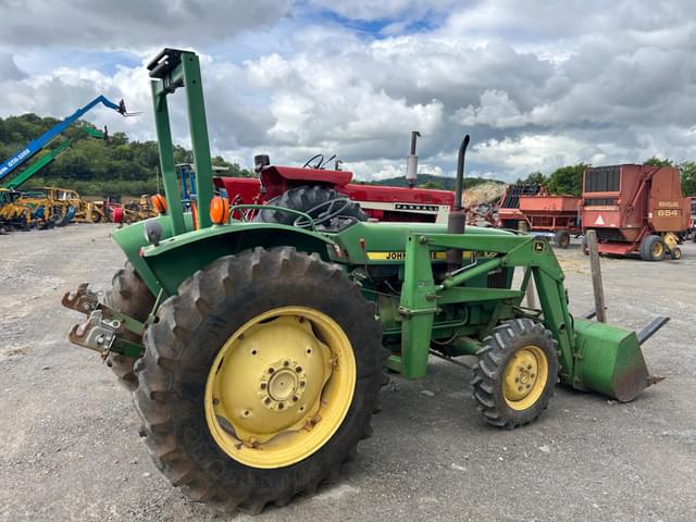 Image of John Deere 1050 equipment image 2