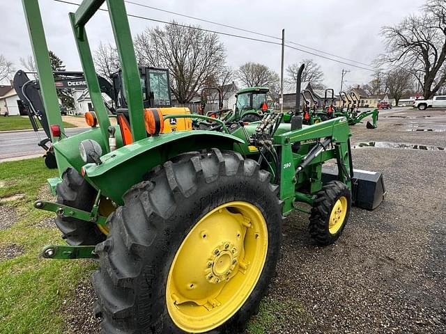 Image of John Deere 1050 equipment image 2