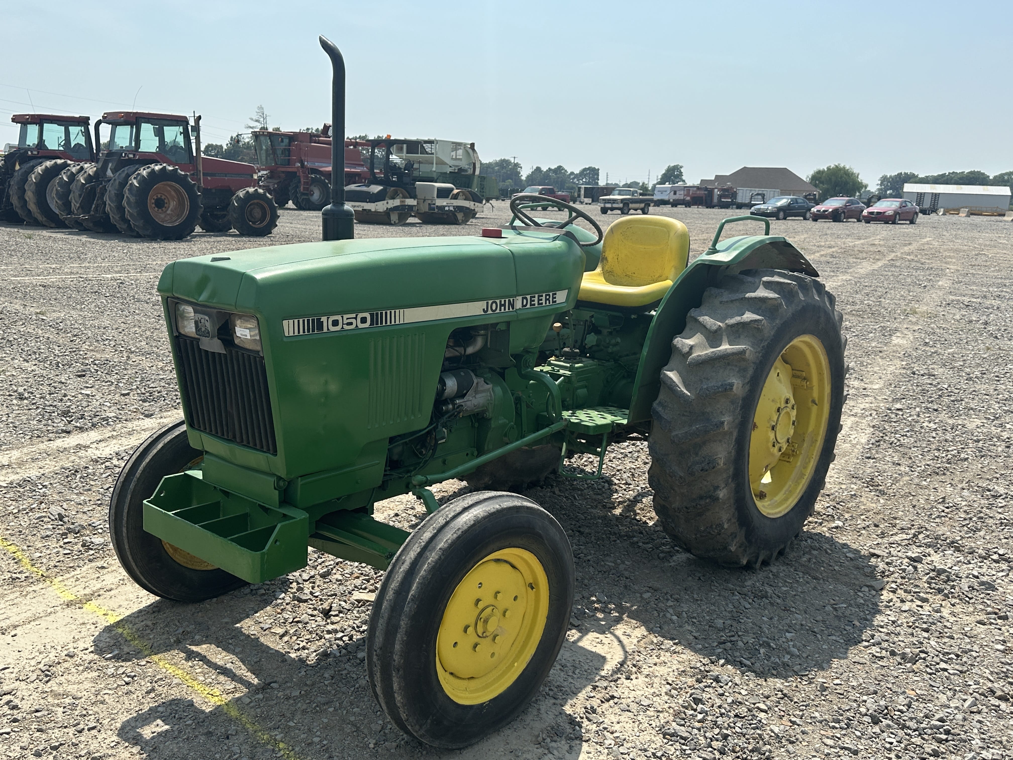 Main image John Deere 1050