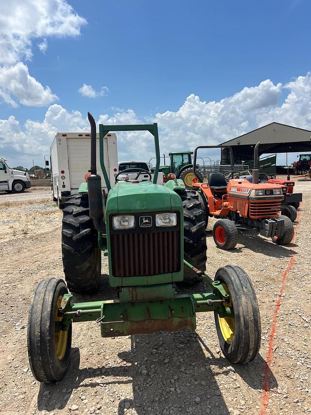 Image of John Deere 1050 equipment image 4
