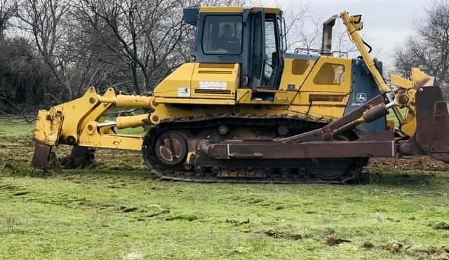 Image of John Deere 1050C equipment image 4