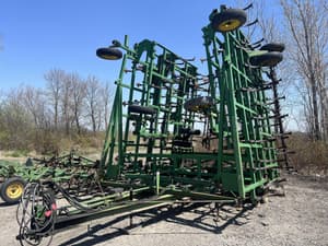 John Deere 1060 Image