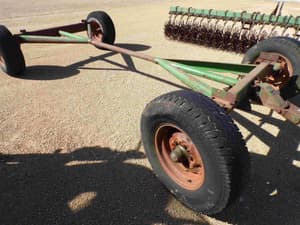 John Deere 1065 Image