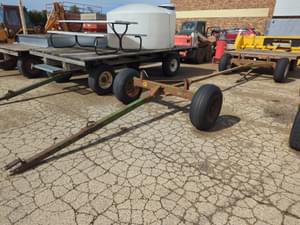 John Deere 1065 Image