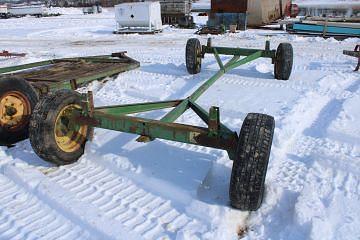 Image of John Deere 1065 equipment image 3