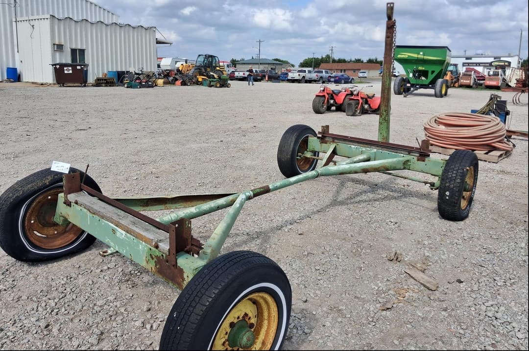 Image of John Deere 1065A Primary image