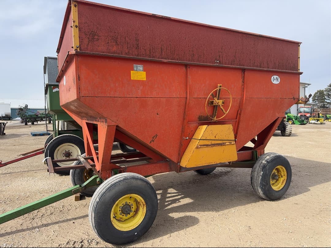 Image of John Deere 1065A Primary image