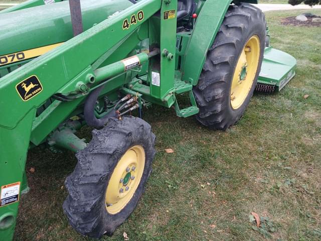 Image of John Deere 1070 equipment image 3