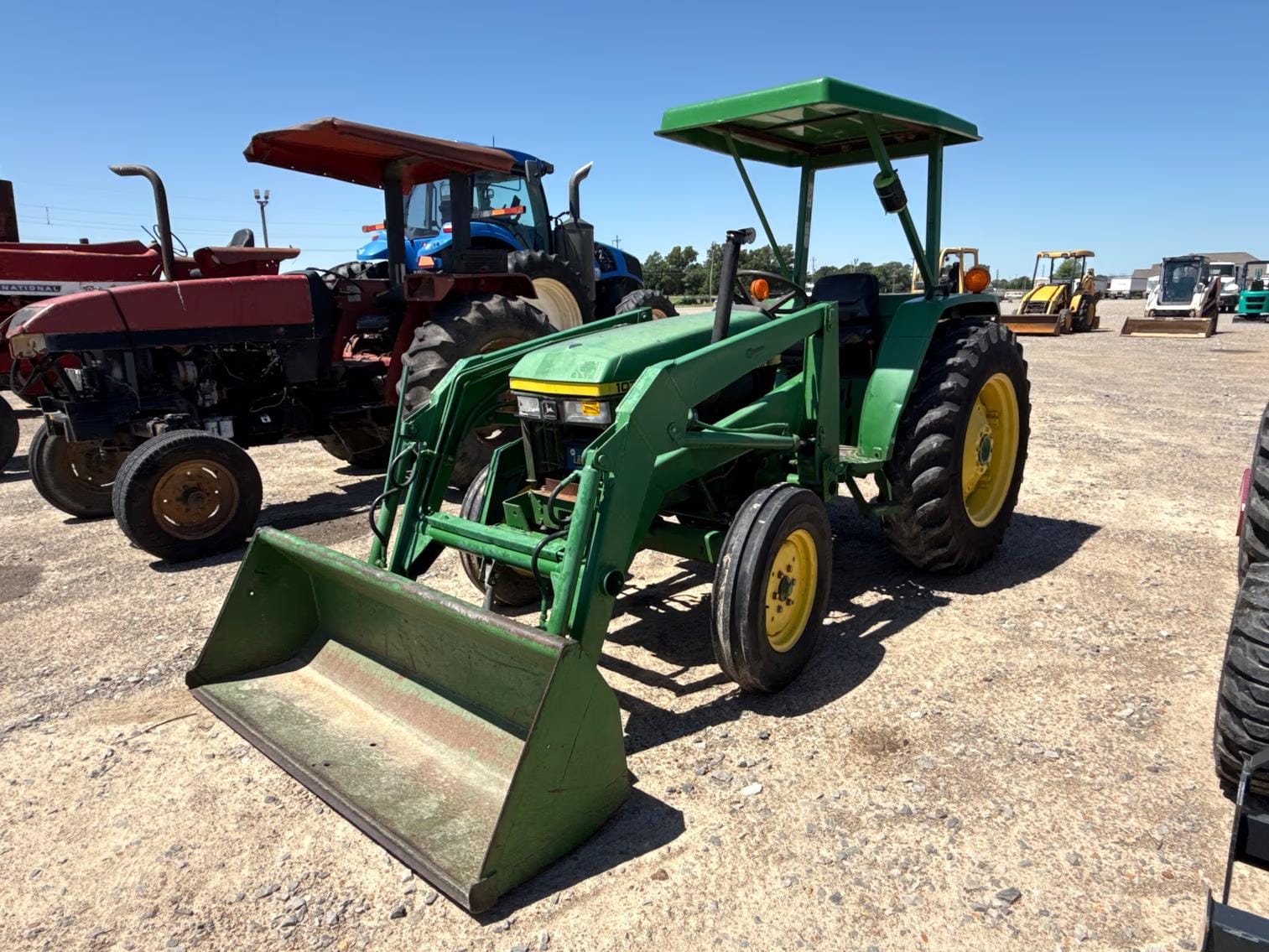 John Deere 1070 Equipment Image0
