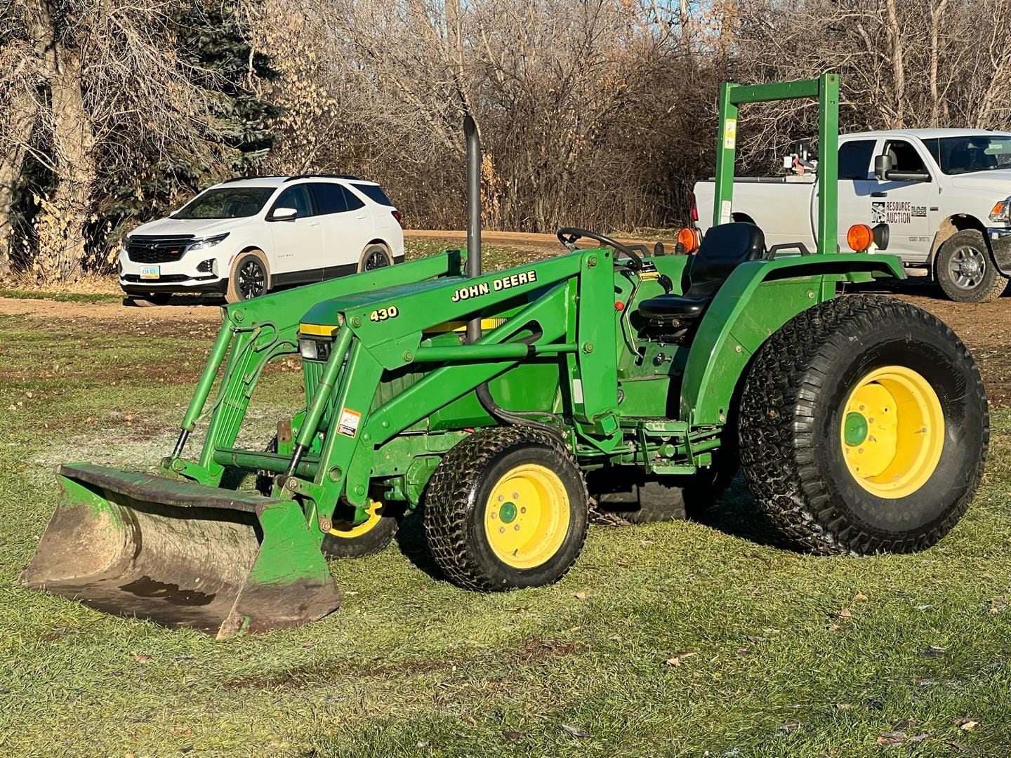 Main image John Deere 1070