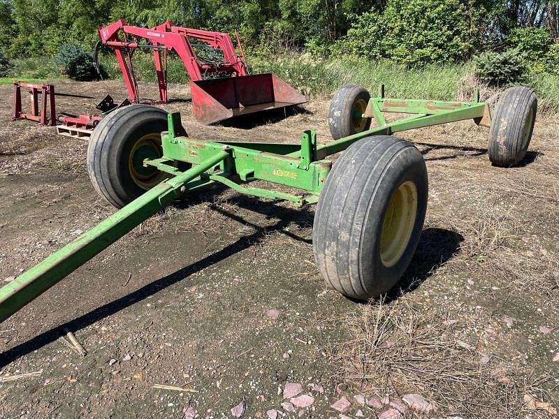 Image of John Deere 1075 Primary image