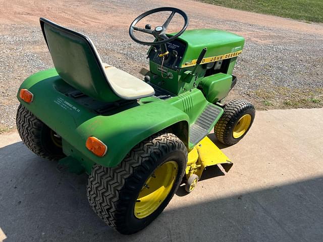 Image of John Deere 110 equipment image 2