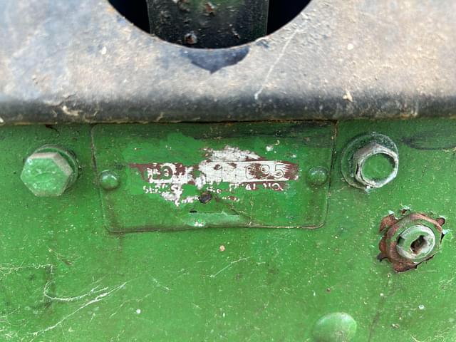 Image of John Deere 110 equipment image 1