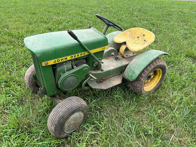 Image of John Deere 110 equipment image 2