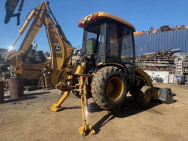 Image of John Deere 110A equipment image 1