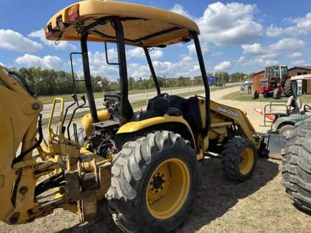 Image of John Deere 110 equipment image 2