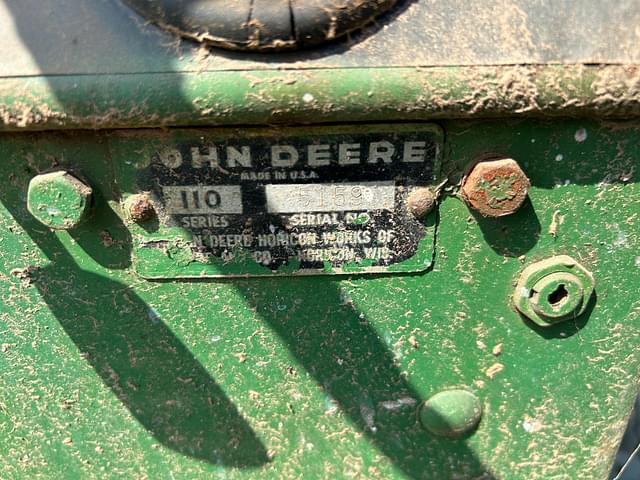 Image of John Deere 110 equipment image 1