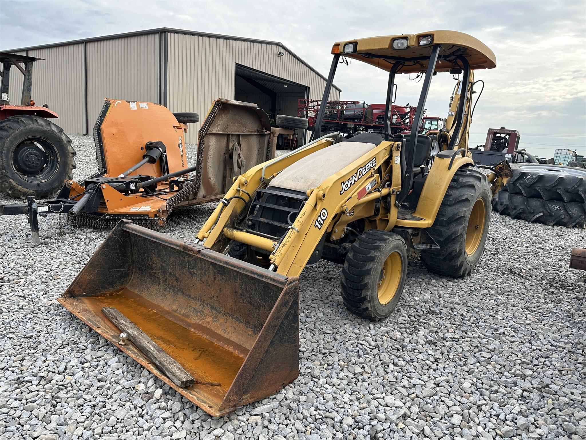John Deere 110 Equipment Image0