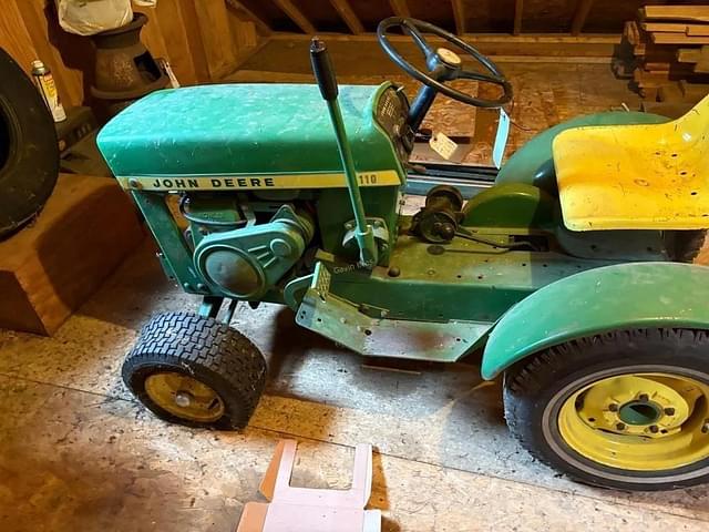 Image of John Deere 110 equipment image 2