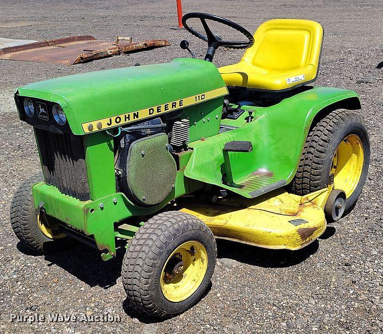 Image of John Deere 110 Primary image