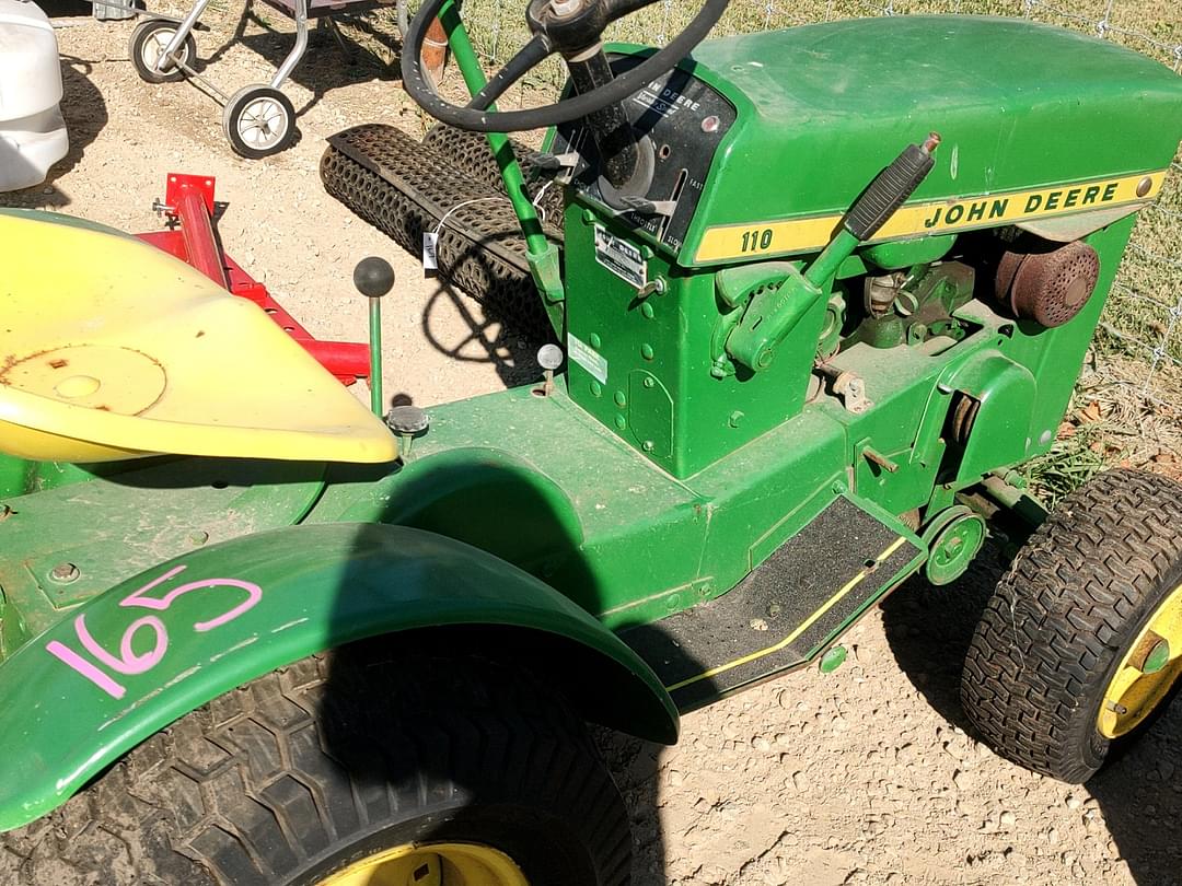 Image of John Deere 110 Primary image