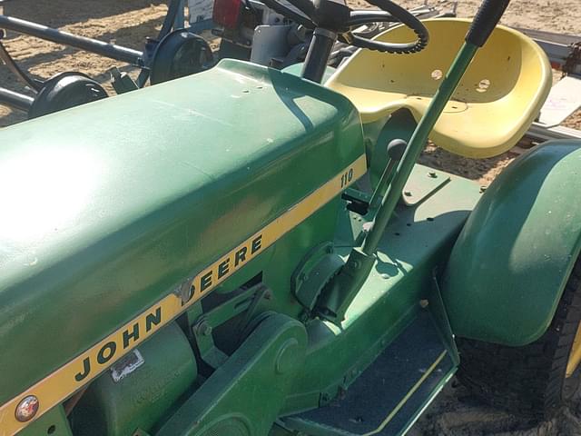 Image of John Deere 110 equipment image 1