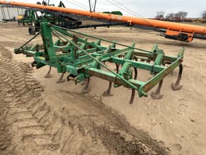 John Deere 1100 Image