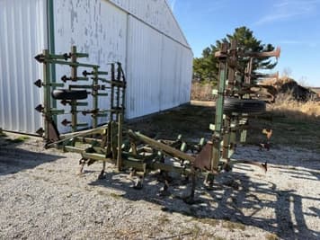 Main image John Deere 1100