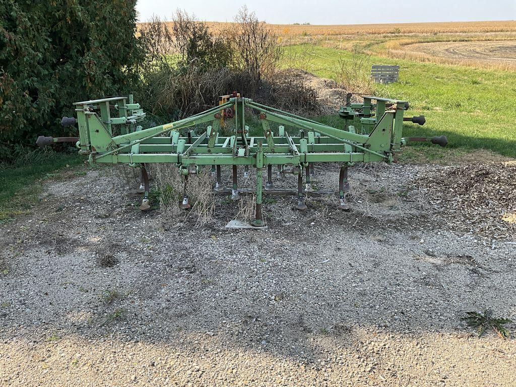 Main image John Deere 1100