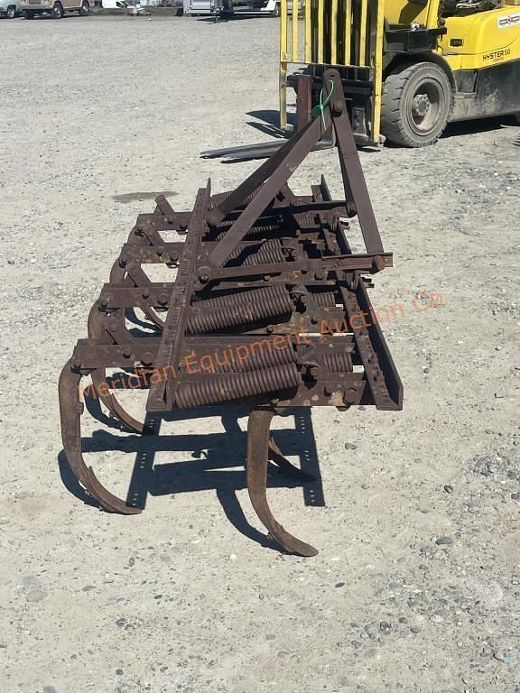 Image of John Deere 1100 equipment image 2