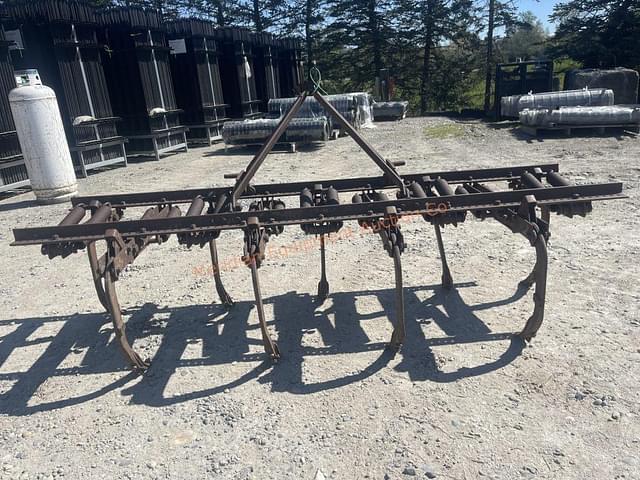 Image of John Deere 1100 equipment image 4