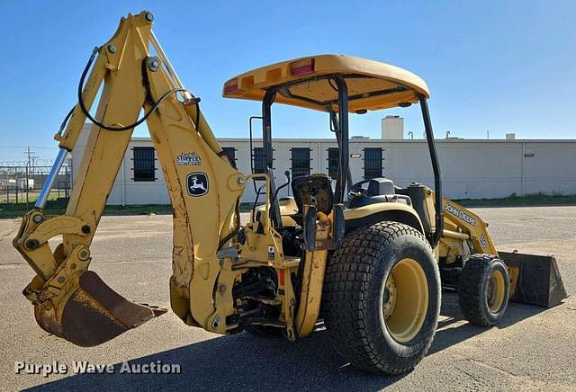 Image of John Deere 110S equipment image 4