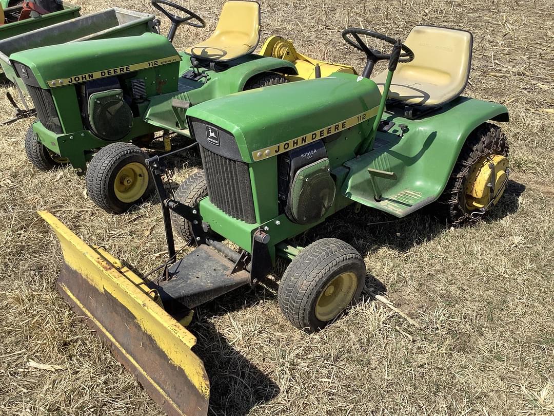 Image of John Deere 112 Primary image
