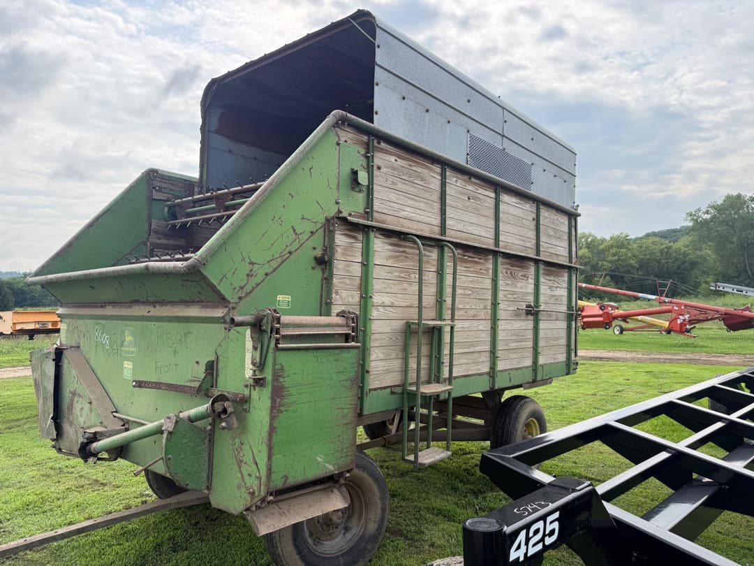 Image of John Deere 112 Primary image