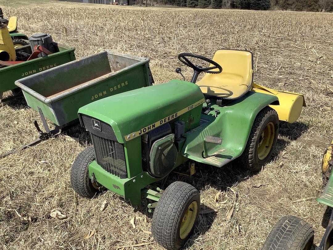 Image of John Deere 112 Primary image