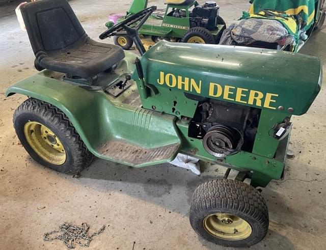 Image of John Deere 112 equipment image 3