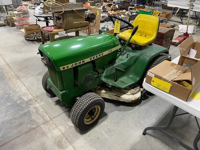 Image of John Deere 112 equipment image 1