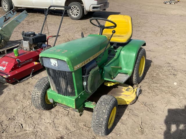 Image of John Deere 112 equipment image 1