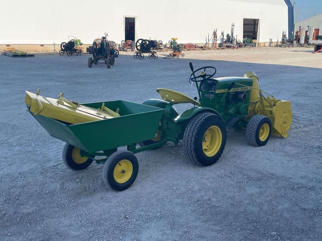Image of John Deere 112 equipment image 4