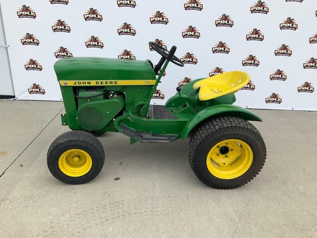 Image of John Deere 112 equipment image 1