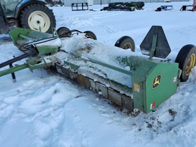 Image of John Deere 115 equipment image 3