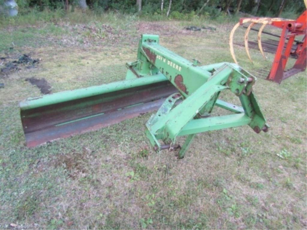 Image of John Deere 115 Primary image