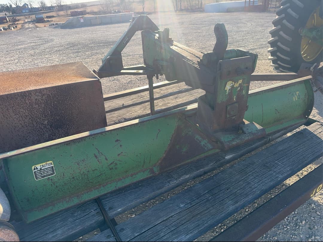 Image of John Deere 115 Primary image