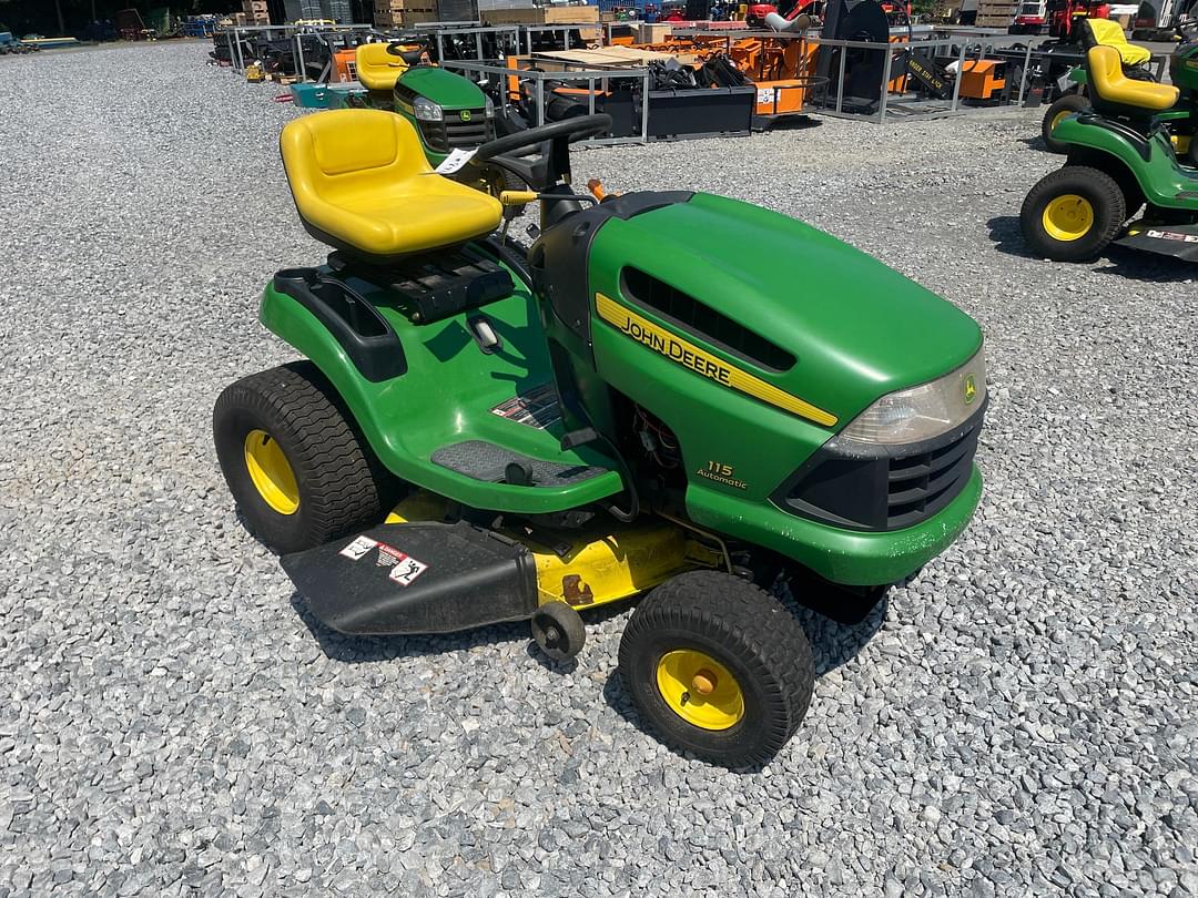 Image of John Deere 115 Primary image