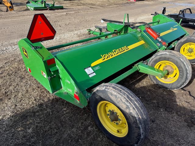 Image of John Deere 115 equipment image 4