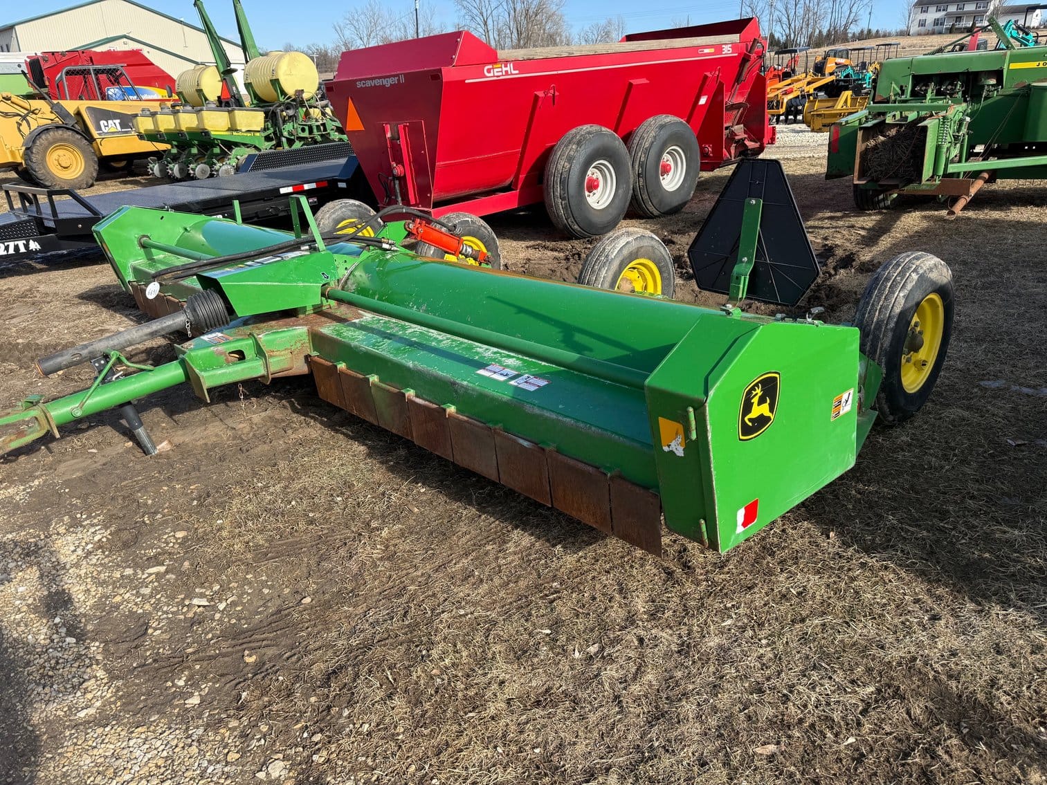 John Deere 115 Equipment Image0